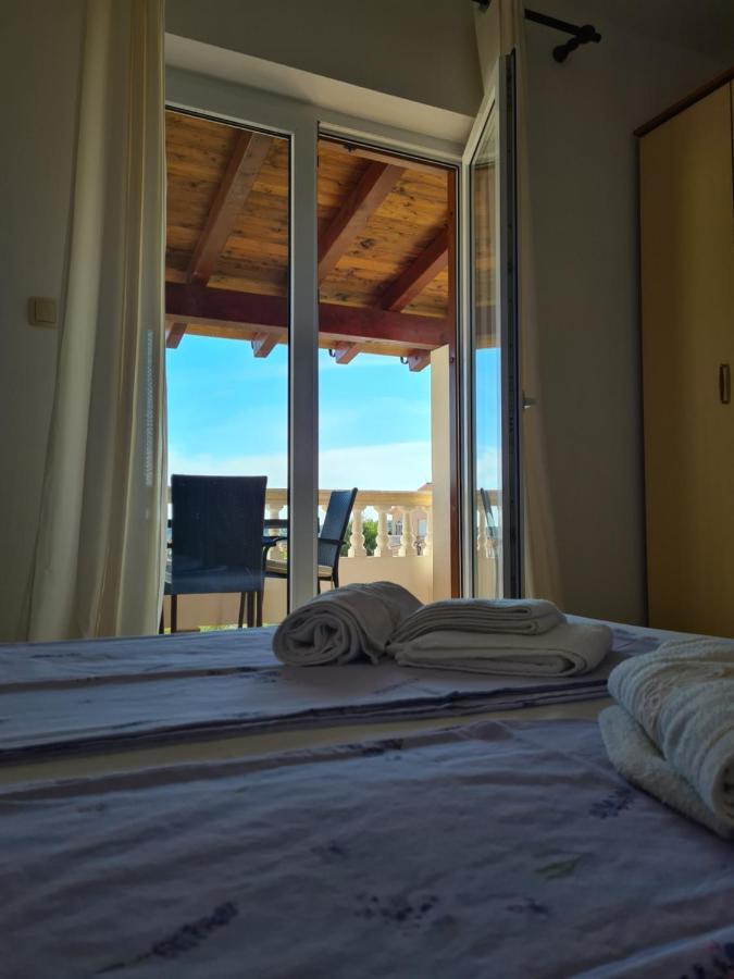 Apartman Karmen Barbat na Rabu Экстерьер фото