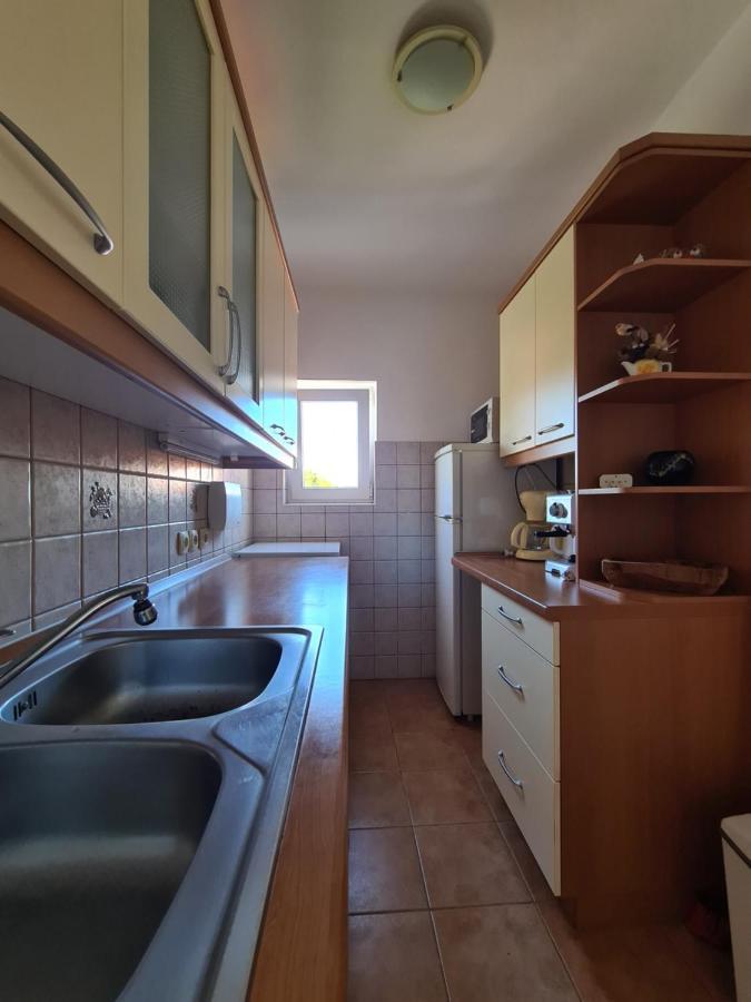 Apartman Karmen Barbat na Rabu Экстерьер фото